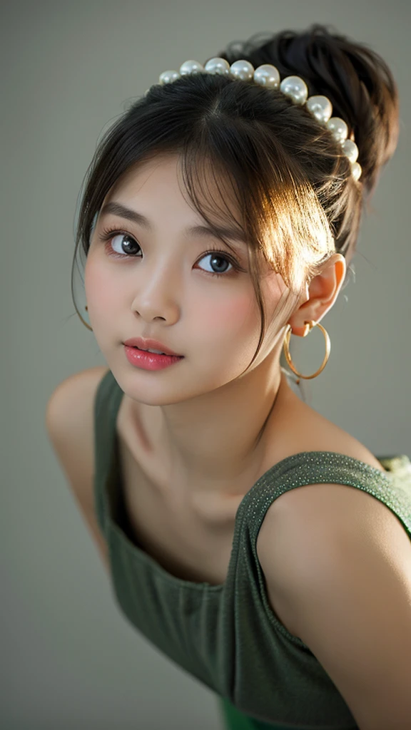 (Raw foto, Best Quality), (realisitic, Realistis:1.3),Best Quality,highly detaild,Masterpiece,Ultra-detailed,Illustration,1Girl,upper_Body,Dynamic Angle,world masterpiece theater,scruffy_long_heads,Best Quality,Extremely detailed CG unity 8k wallpaper,ink,amazing,Cinematic lighting,Renlare, dunhuang_style of