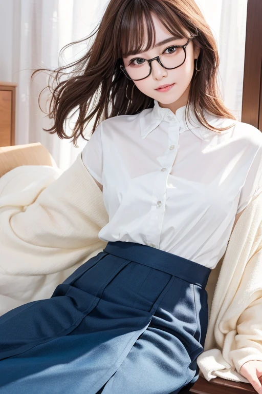 Best Quality、masterpiece、High sensitivity、High resolution、Detailed Description、Flip up a long skirt、Glasses、