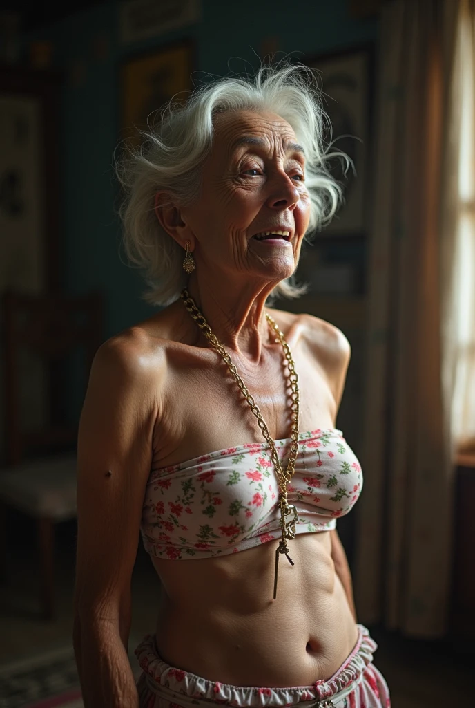 Old naked granny showing her pussy
