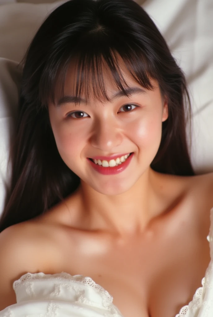 (8k、RAW Photos、Highest quality、masterpiece:1.2)、(Realistic、Realistic)、((Lower Body、Under hair、whole body、Supine:1.7))、((smile、Very flat chest、Nipples:1.3))、1 girl、((get up、naked、After sexual、morning、Hotel Bedroom、bed、Bathrobes、smile))、cute