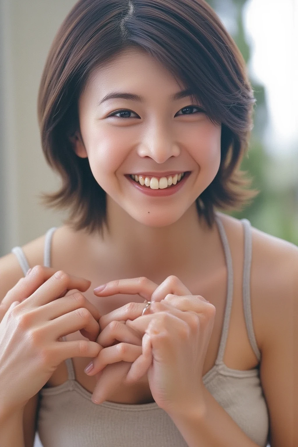 She is posing with both hands firmly in the shape of a big heart and holding it in front of her chest with a smile, (masterpiece), (Best Quality), ( very detailed ), (One Girl), (bikini),  in the center standing,  fashion model,  (Ultra Precise Human Body Structure   ,   best quality 、RAW Photos、8k、32K、masterpiece、Realistic、Realistic:1.37)、Cute Japanese women images、Photographed in natural light、 1 girl、Photo Mapping、   Physically Based Rendering   、Excellent image quality、  Kampala 、1080P、(Beautiful Face)、(Detailed description of the face)、((Detailed CG)、Rich details、(Detailed eyes)、 Delicate clavicle、 very realistic and detailed young woman 、  Beautiful skin、   soft light is reflected in the high part of the cheek、   small pores and hair follicles  、   even the smallest blood vessels are visible、The skin is smooth、natural flushing of cheeks 、Healthy glow、  The eyes are large and clear blue、  The iris has fine patterning、  with light reflecting and shining in the eyes 、  There is a slight shadow under the eye、  with long, naturally curly lashes 、 her lips are soft pink 、  smooth texture and natural shine 、   background is pale black and white gradation  、The focus is completely on the face 、Realistic shadows and textures、 photographic depiction 
