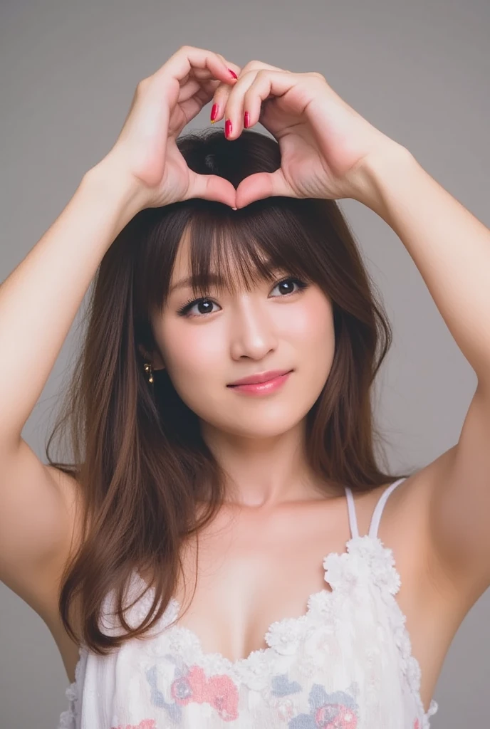 She is in a pose wearing a camisole, making a firm big heart shape with both hands, and holding it in front of her chest, View above collarbone、Throat up for a cute smile、Monotone background

