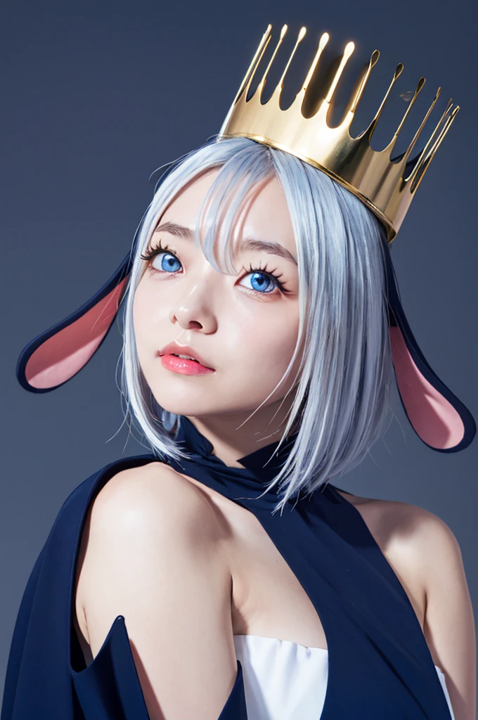 Yamaguro Necro、solo、1girl、、Silver Hair、 blue eyes、Goat Ears、 crowns、whole body