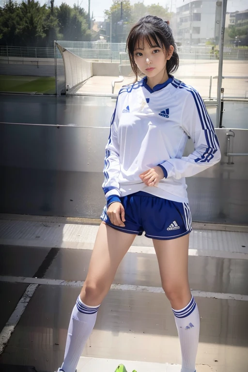 Adidas、Soccer uniforms、beautiful girl