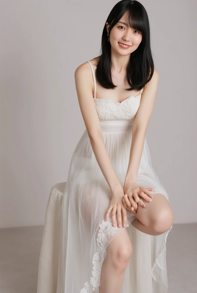 Only one cute smiling woman is wearing a camisole and posing cross-legged、The background is a monotone 、
