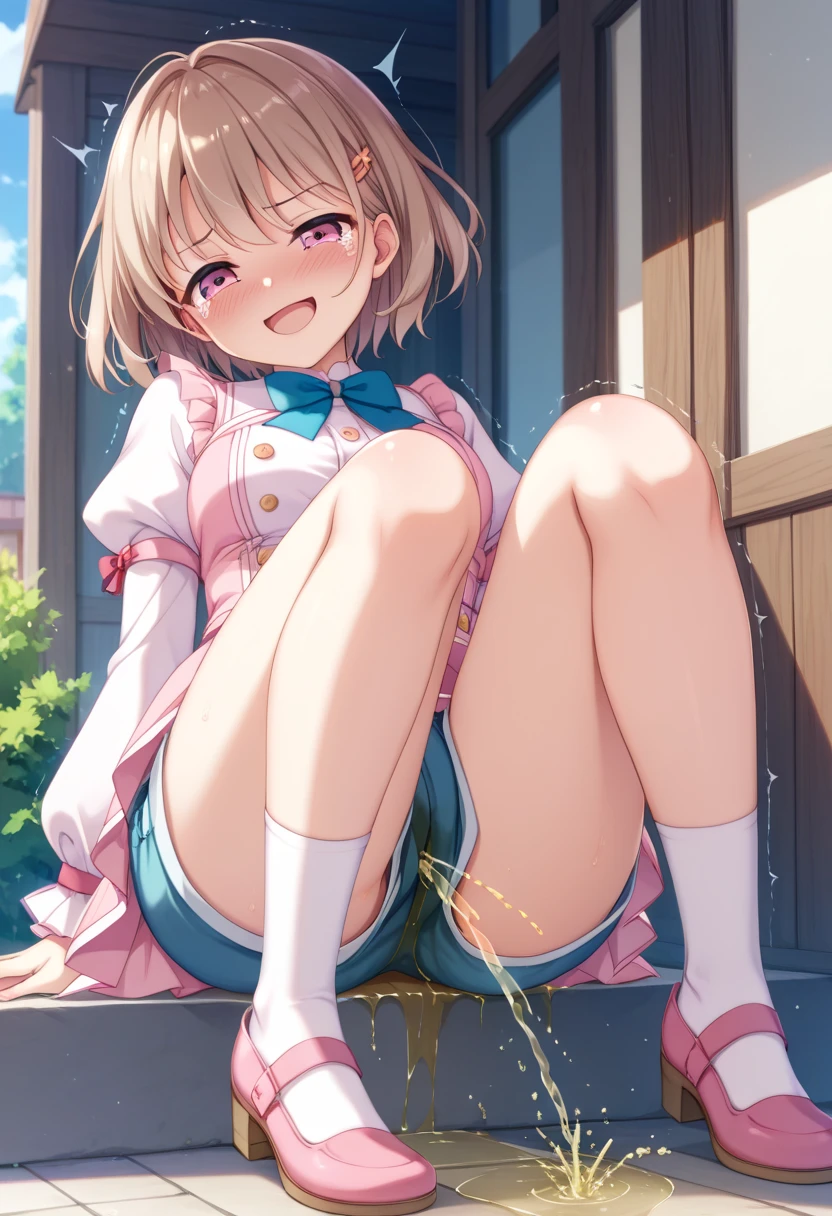 female、High image quality、Brown short hair、shorts、Clothes with buttons、crying 、Downward-slanting eyebrows、smile、blush、puff sleeves、pink clothes、(Diapers)、(膨らんだDiapers)、(Pee)、((Peeing))、Trembling