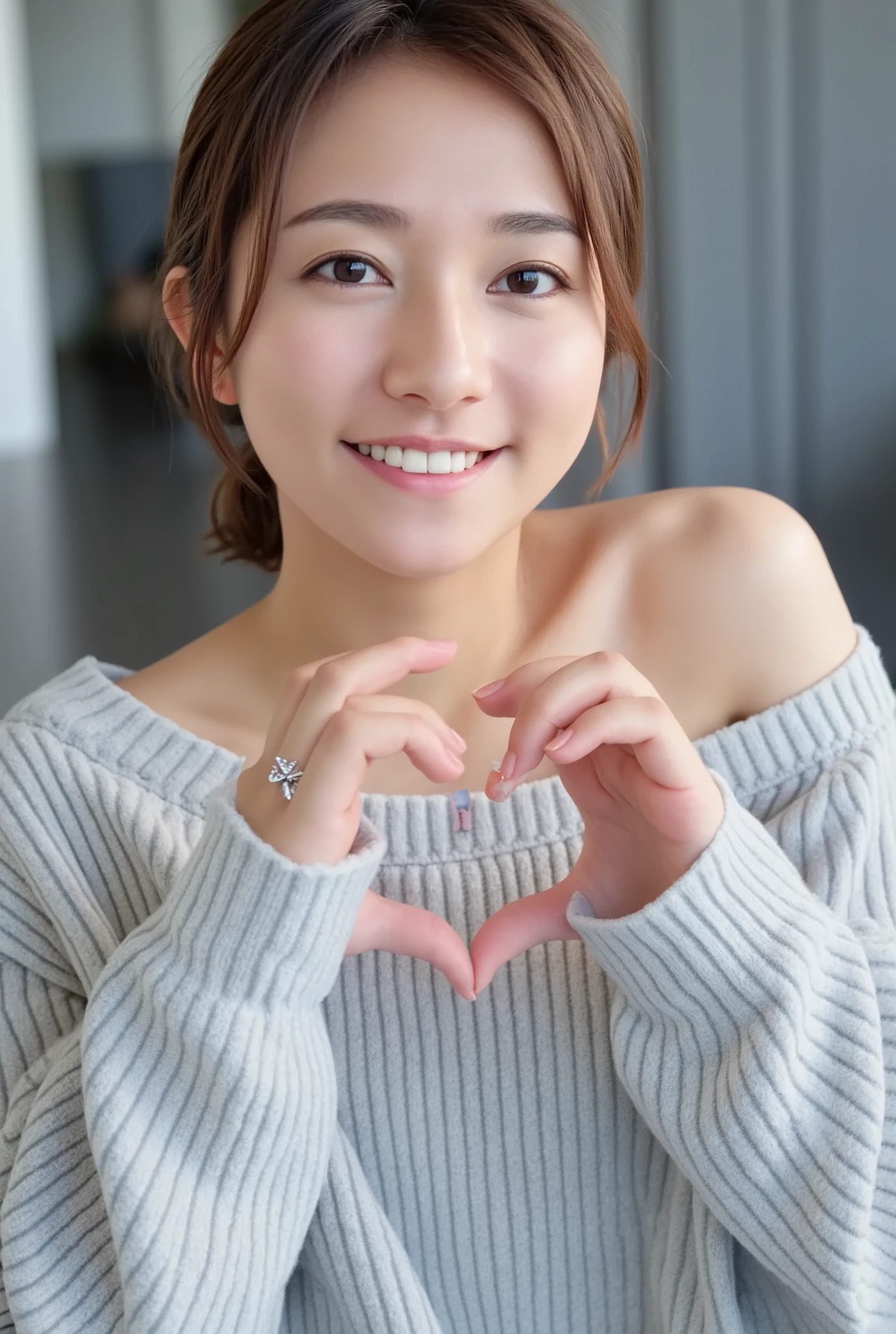 Only one woman with a cute smile wears cute, fluffy off-shoulder pajamas, makes a big heart shape with both hands, and poses them in front of her chest, View above collarbone、The background is a monotone 、
