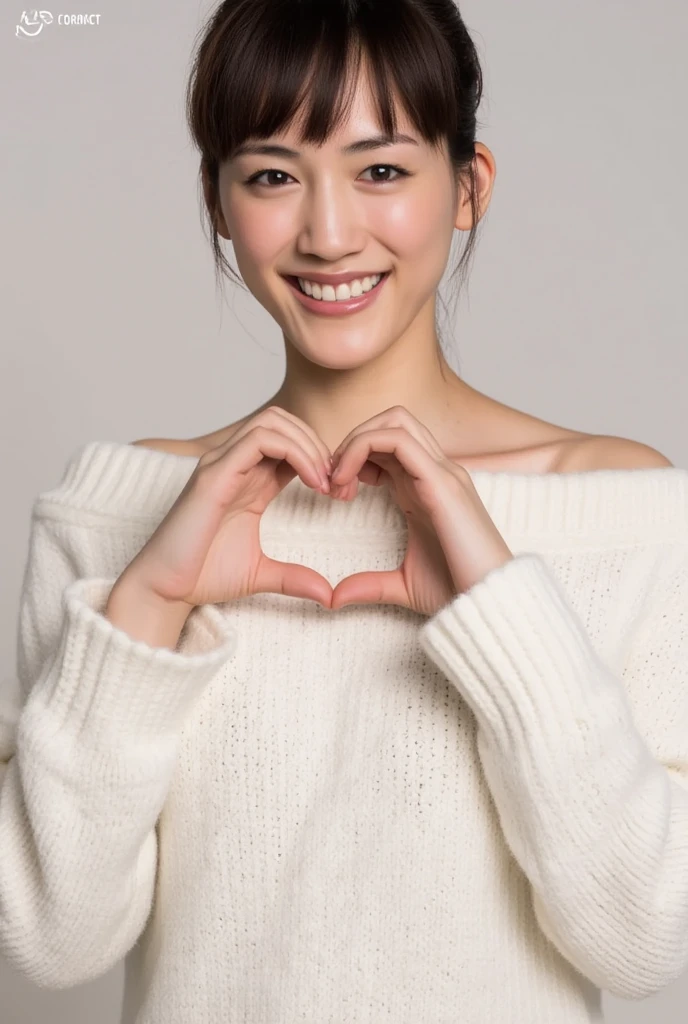 Only one woman with a cute smile wears cute, fluffy off-shoulder pajamas, makes a big heart shape with both hands, and poses them in front of her chest, View above collarbone、The background is a monotone 、
