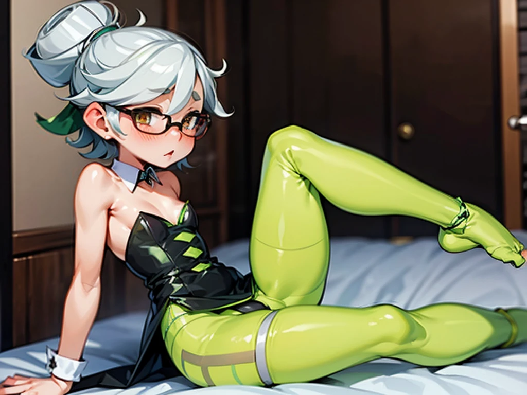  High Quality,Marie, sit on bed,Green tights,Leg spread, full body is shown