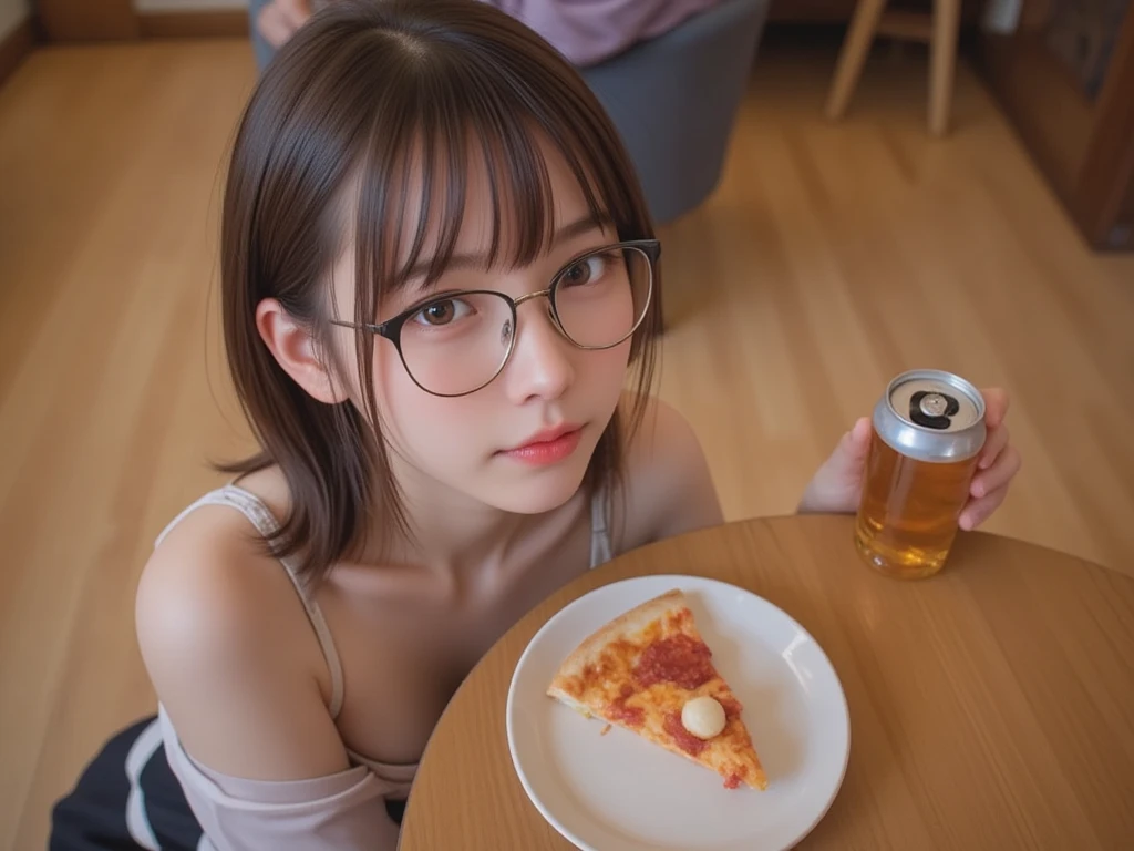 of、Slender short-haired woman、 eating pizza with a can of beer in the room、sitting on floor、 camisole 、Sweatpants、Glasses、Shot from under the table 、Looking Down、