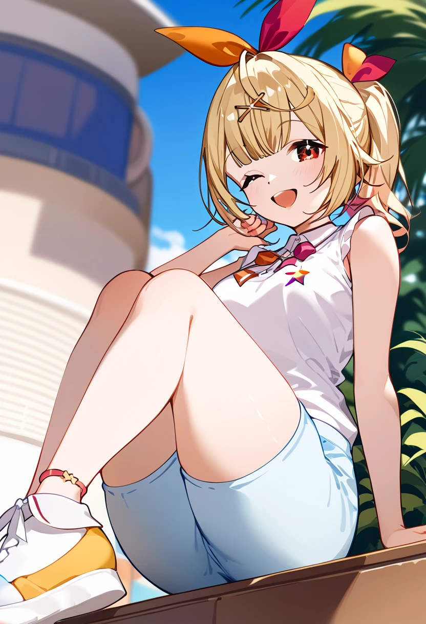 hololive,hoshkawa sara,Nijisanji, sleeveless white t-shirt、Light Blue Shorts 、水色shoes下、shoes、 Blonde ponytail、 bunting hairpins 、Red eyes、black show pants 、I can see your thighs、Big ass、 thighs are thick、 has small breasts、 spread your legs wide 、Raise one leg a lot、 open her mouth 、Wink