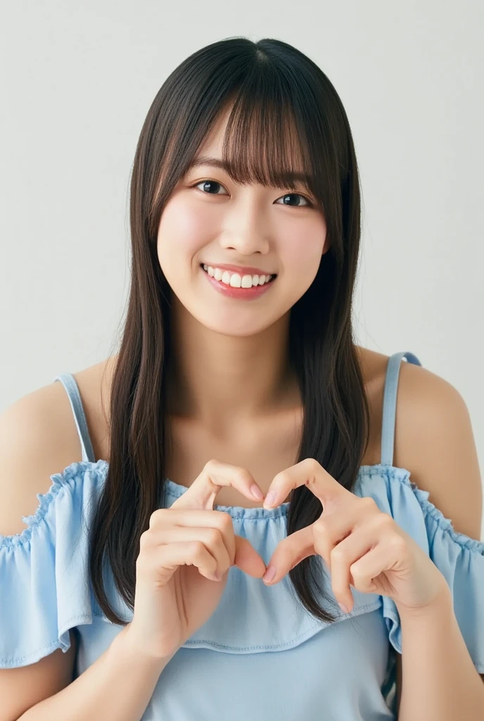 A smiling woman is posing alone wearing off-the-shoulder pajamas, making a firm big heart shape with both hands, and holding them in front of her chest, View above collarbone、The background is a monotone 、
