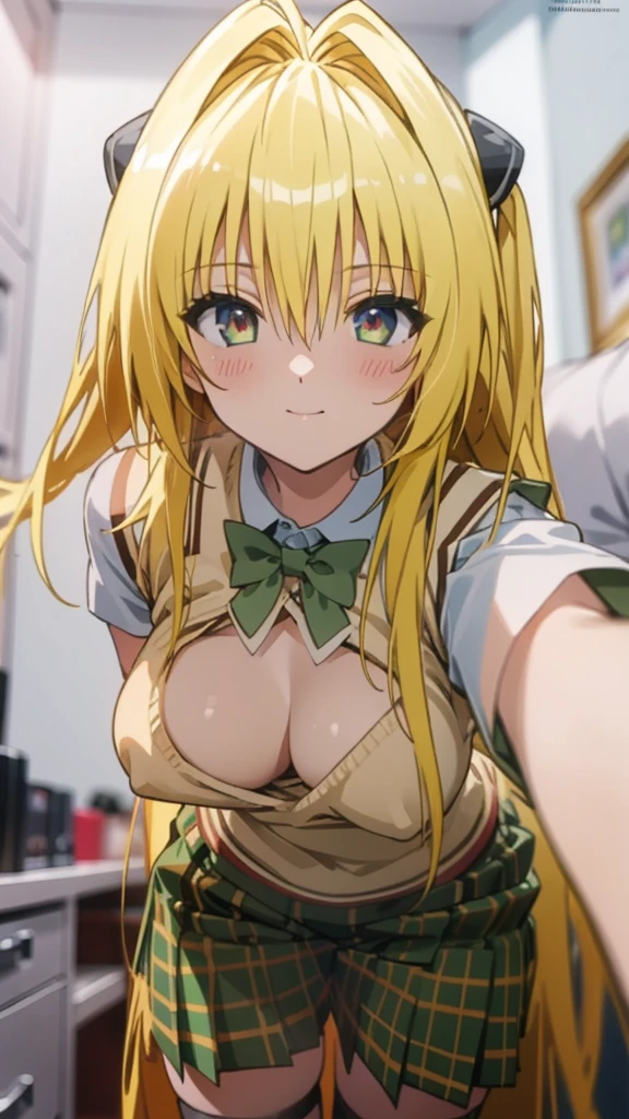 Yami, to love ru, (petite:1.2)very long hair,blonde hair,two side up,hair ornament,hair intakes,hair between eyes,bangs,red eyesschool uniform,sweater vest,yellow vest,white shirt,collared shirt,microfalda cortita, green bowtie,short sleeves,medium breasts,miniskirt,green skirt,plaid skirt,pleated skirt,thigh strap,black socks,loafers、obra de arte, 1girl in、It stands、years、pale-skinned、innocent smiles、((A detailed face))、(Detailed skin)、moisty，The details are complex、Shallow depth of field、[volume fog]、light、Reflectors、a Canon EOS R5、50mm lens、f / 2.8、NFFSW、shot at 8k resolution、cleavage，Close-up，brunette color hair，eyes red , pechos desnudos, NSFW, pechos desnudos, pezones visibles.