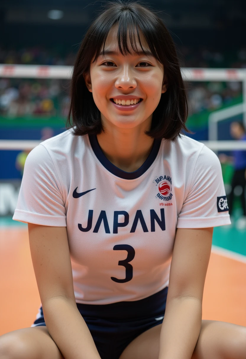 perfection、masterpiece、(Highest quality、High resolution:1.2)、 1 person、Beautifully detailed eyes、Beautiful pink lips、Highly detailed eyes and face、Bright colors、HDR、Studio Lighting、Ultra-fine painting、Sharp focus、Physically Based Rendering、Extremely detailed depiction、Moderate bust、perfectionな形、Facing the viewer、Sweat、smile、Volleyball Player、((Sleeveless Japanese national volleyball uniform))、Tie your hair back、Sports goggles
