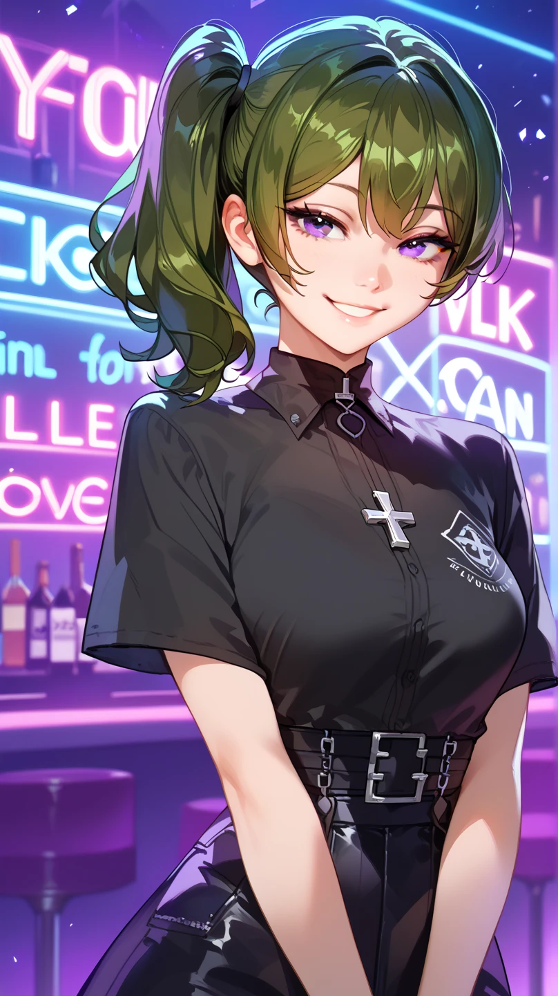  1 girl, Solo,  high resolution,best quality , boobs,  looks at the audience , Short hair, side ponytail,Green hair,Purple eyes,smile,Cross your arms, Black Shirt Short Sleeve Floating Waist, Background Nightclub ,Purple Neon Light ,