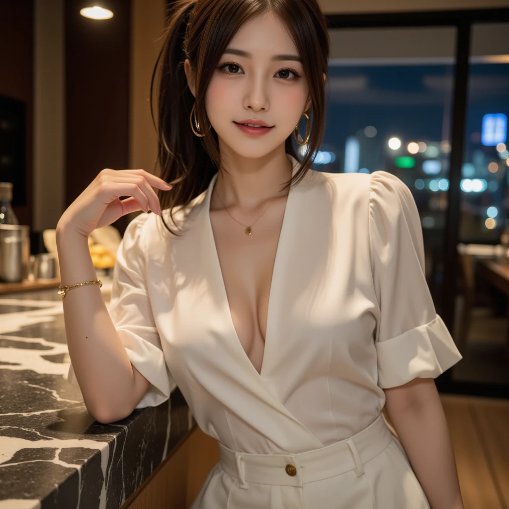 1 waitress、A smile、The food served in the restaurant、barechested、Wear only a silk apron、morningglow,canon 6d,real photograph((cleavage))、Short curly hair