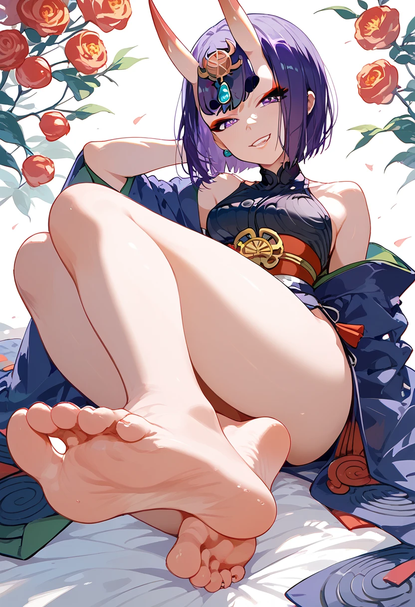 shuten,, Tabard,  adjusted, chest,  full body.Completely naked、Greek foot with long sole、Foot fetish