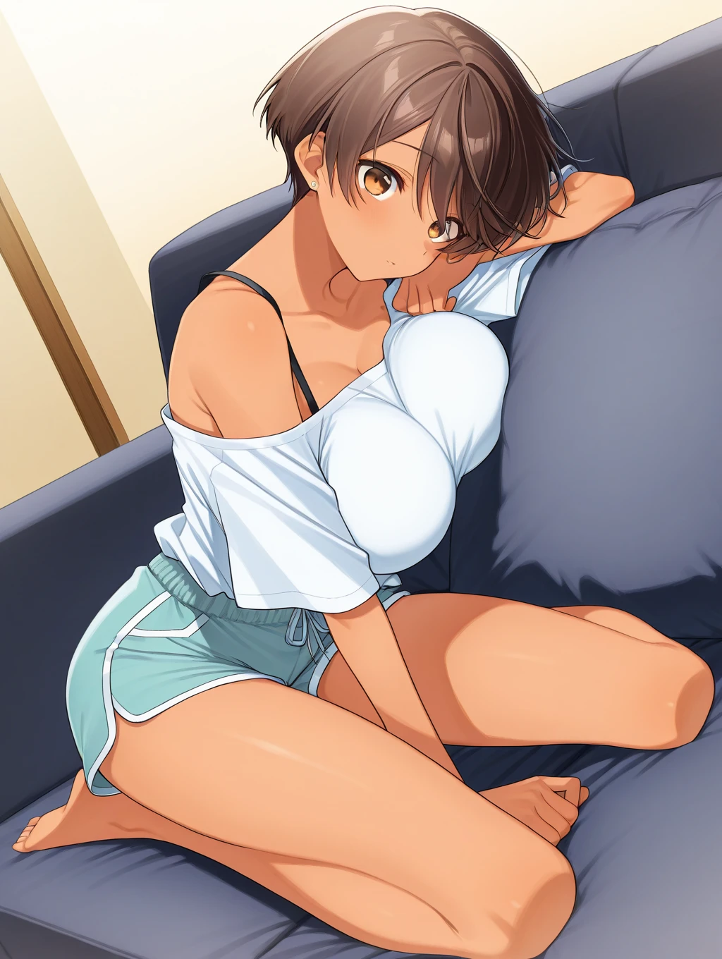 toono mizuki, dark-skinned female, brown eyes, earrings、 1 girl, Alone,      shorts, masterpiece,  top quality ,Big Breasts　Shota　Lean on the sofa　悪ガキShota 　down　　dutch angle,　shoulder　off、full body,Shotaが他人にセクハラする　Shotaが彼女におっぱいを見せてくださいとお願いする、