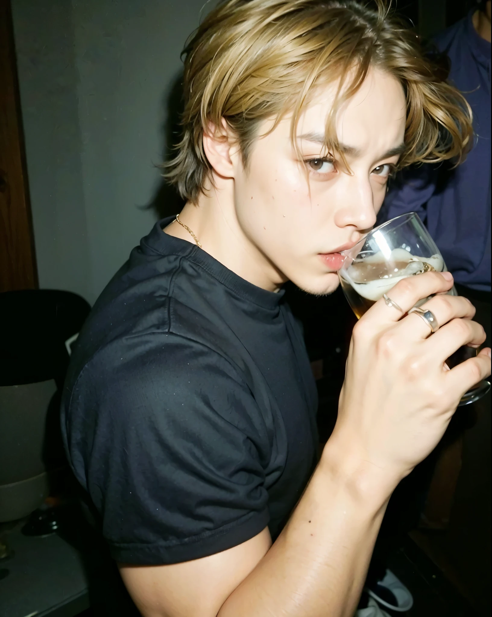 Taehyung blonde