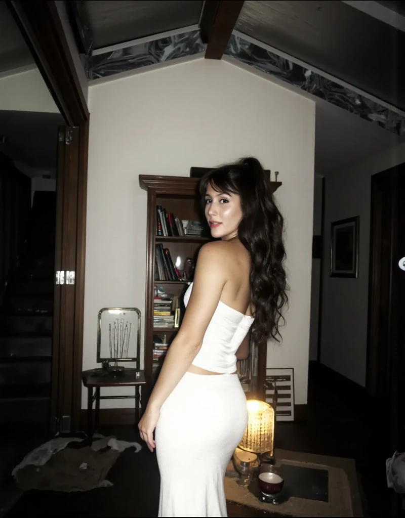 tem uma mulher de camisa vermelha e calcinha branca, viewed from behind, photo from behind, Photo taken from behind, Backview, picture from behind, vestindo malha branca, view of the back, viewed from behind, tiro lateral, Costas - Tiro, view from behind, seen from back, photographed from behind, olhando de lado e de baixo!, vagabundo