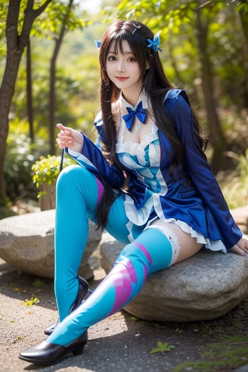  Cosplayer in purple and blue costume is sitting on a stone, anime girl cosplay, Japanese model cosplay  , Gorgeous cosplay, looking at camera、 Detailed Beautiful Eyes 、 cute smile、 a soft and gentle expression 、The background is a deep forest