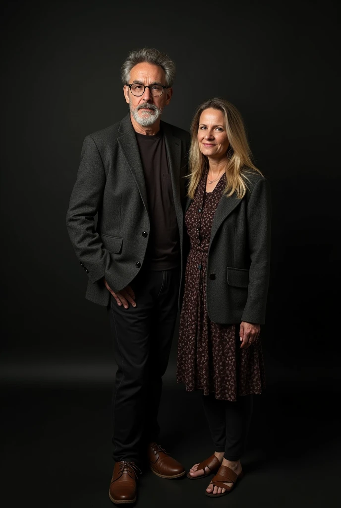 Black and white photograph of a man and woman., foto muy conocida, photograph from 1981, Alice Hunt y Peter Hurd, taken in the 1970s, taken in the late 1970s, foto real, 1979, 1 9 7 9, judicial archive images, 1978, 1 9 7 8