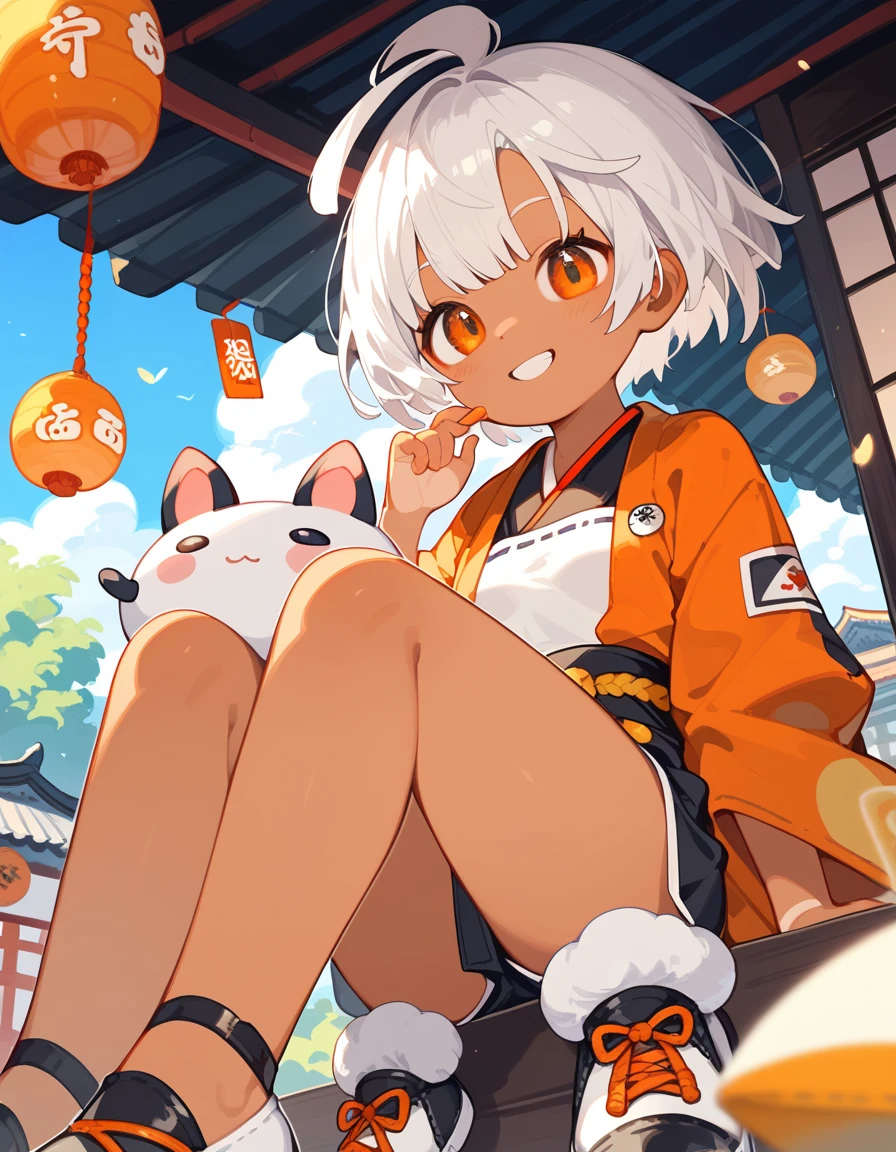 alone,girl,มี1he สีดำ1, 1he ,Japan,White hair, Tanned skin, In the orange eyes, dark edges, small breasts,Short hair,cute, orange kimono, fan boy ,smile,bright,Loli,Dumpling shoes 