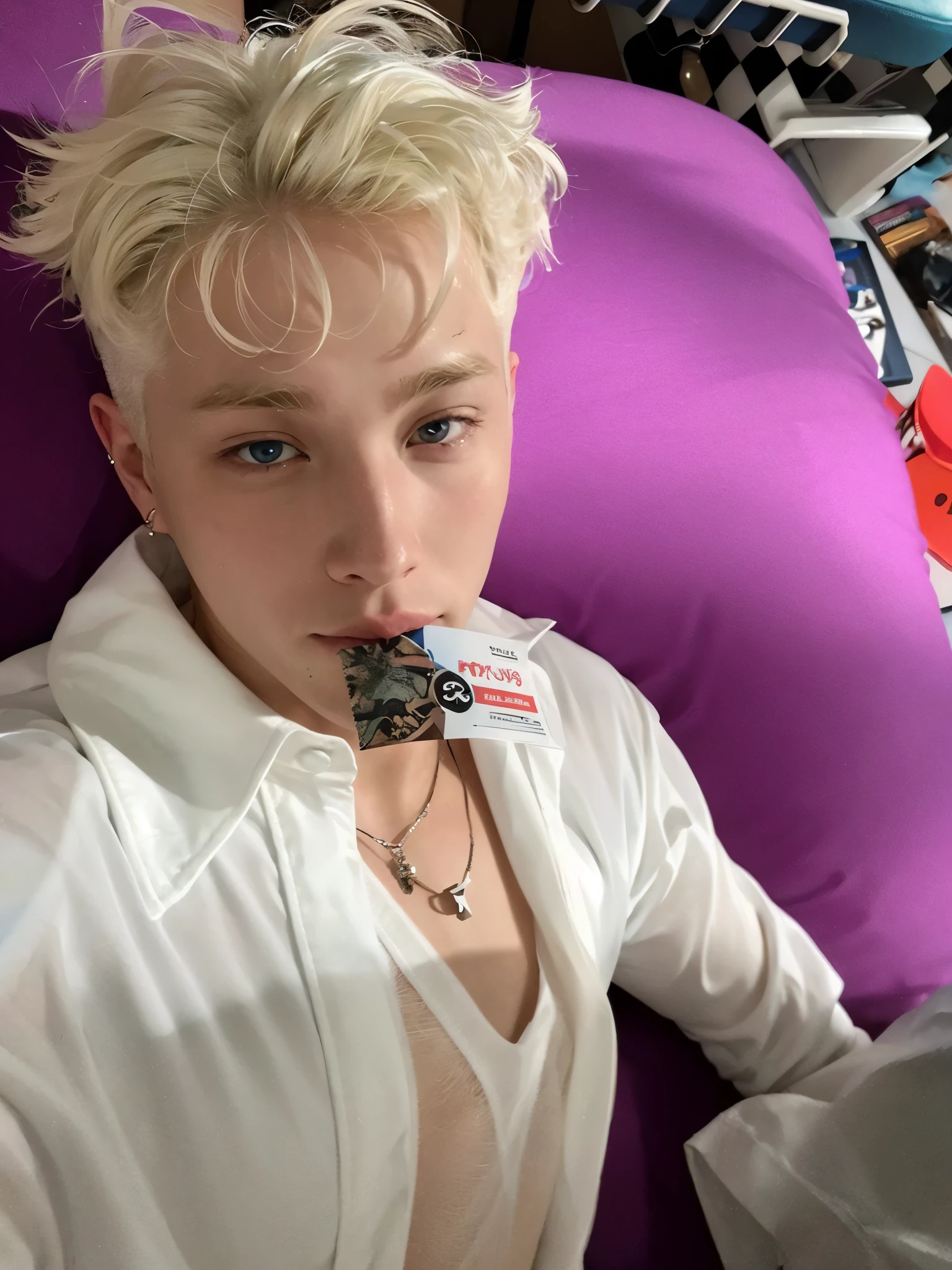 Hombre con una camisa blanca y una silla morada, keeho, p1harmony, durex condom in mouth