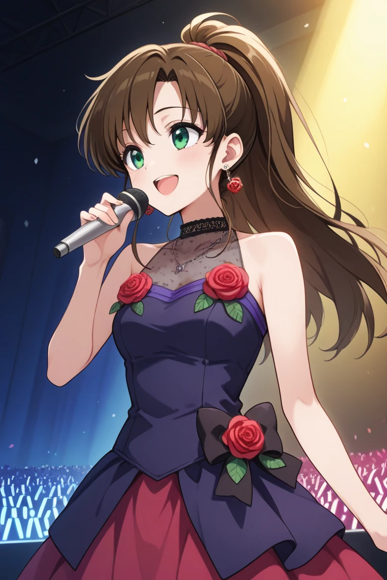 Kino Makoto , singing,  microphone looking at the spectator, smile,  brown hair ,  green eyes,  rose earrings , collect, 