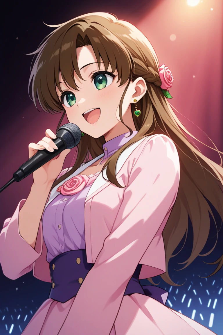 Kino Makoto , singing,  microphone looking at the spectator, smile,  brown hair ,  green eyes,  rose earrings , collect, 