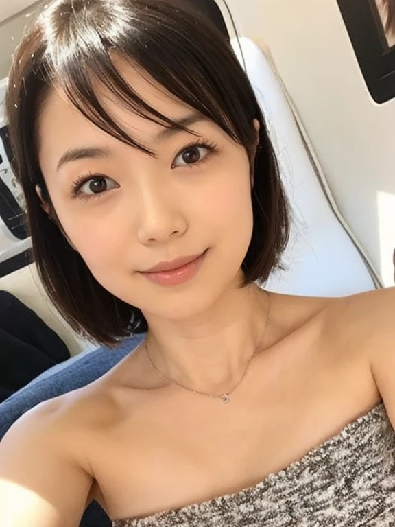 40 years old、 spin the restrained body 、If you throw sperm on a pretty face 、 your brain will be paralyzed by the pleasure that the angel has become your own