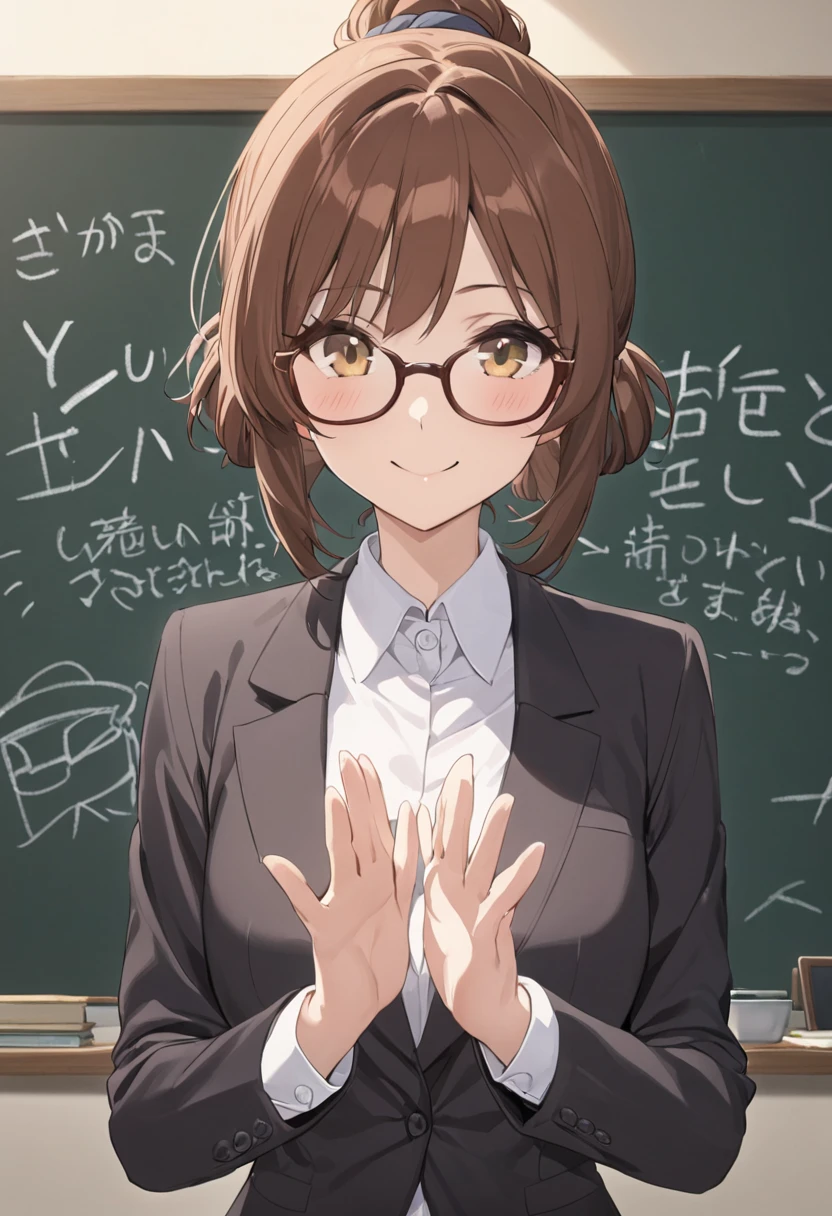  1 woman 、 brown hair 、 short hair、Hair tied up、Glasses、 in a suit、 blackboard 、smile、 spread your hands 、 top quality 