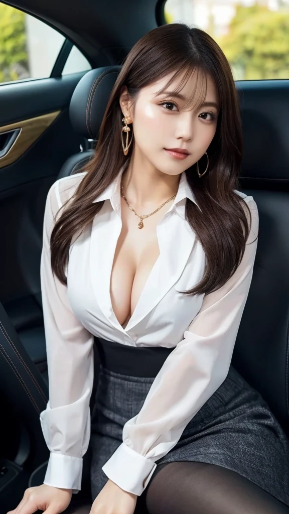 masterpiece,  top quality , Beautiful woman in a business suit
(I'm wearing pantyhose ) Ultra Fine,   Textured Skin,   anatomically accurate,   high detail ,  night 、sit in car seat、4K、8k
 Ultra Fineの美しい女性  ,   High Definition Model  ,  shirt、 skirt 、 necklace、Earrings、 watch 、cleavage
beautiful legs、(nsfw)