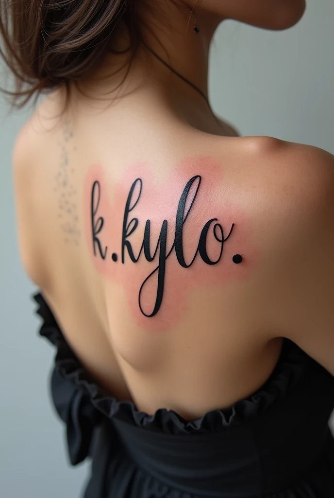 Tattoo drawing with the name Dustin for a lady