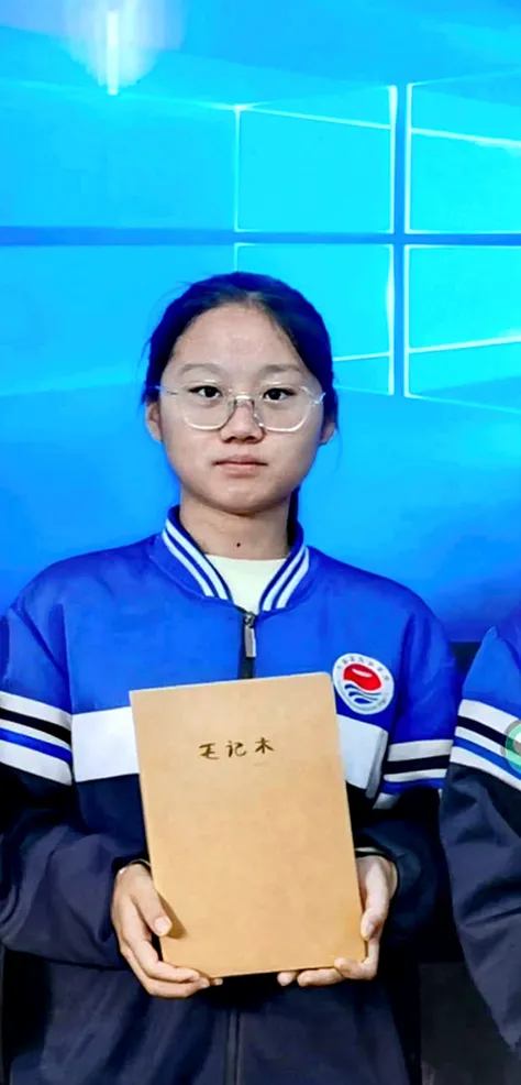 There was a woman holding an umbrella,Make a gesture of peace, Zhang Pengzhen, wearing track and field suit, xintong chen, xiaofan zhang, Lu Ji, wei wang, wenfei ye, xue han, Wu Liu, zhong lin, Li Zixin, wenjun lin, Qiu Fang, wang liang, jinyiwei