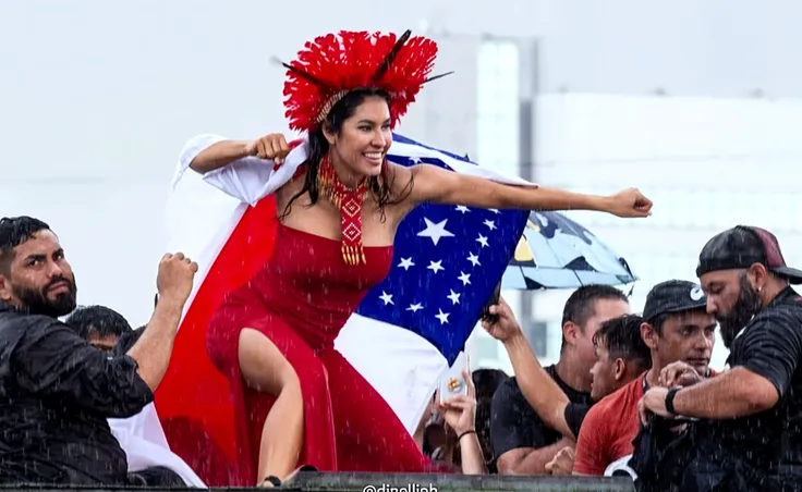 young, beautiful, elegant, white, skinny, elegant shirtless face standing, ,sin remera en la playa boxer Rojo white y azul playera y una bandera Paraguay que lleva mientras muchos publico le aplaude y celebra con muchas burbuja en su alrrededor pasarela masculina