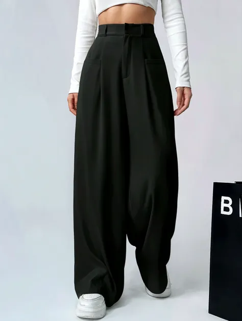 Japanese Girl sees the ghost and pees her black palazzo pants until her pants are wet in fright.