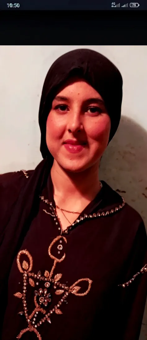 (8k, RAW photo, best quality, masterpiece:1.2), (realistic, photorealistic:1.37), 1 mature woman, 25-years-old, hijab, big boobs:96.55, in the room, cum shot sperm all over her body girl