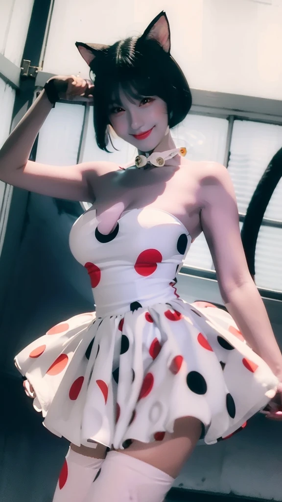 Busy Disneyland、night、Big Tits、Short Hair、Blonde、Minnie Mouse、squat、Spread your legs、Intense sexual climax、White semen drips from the pussy