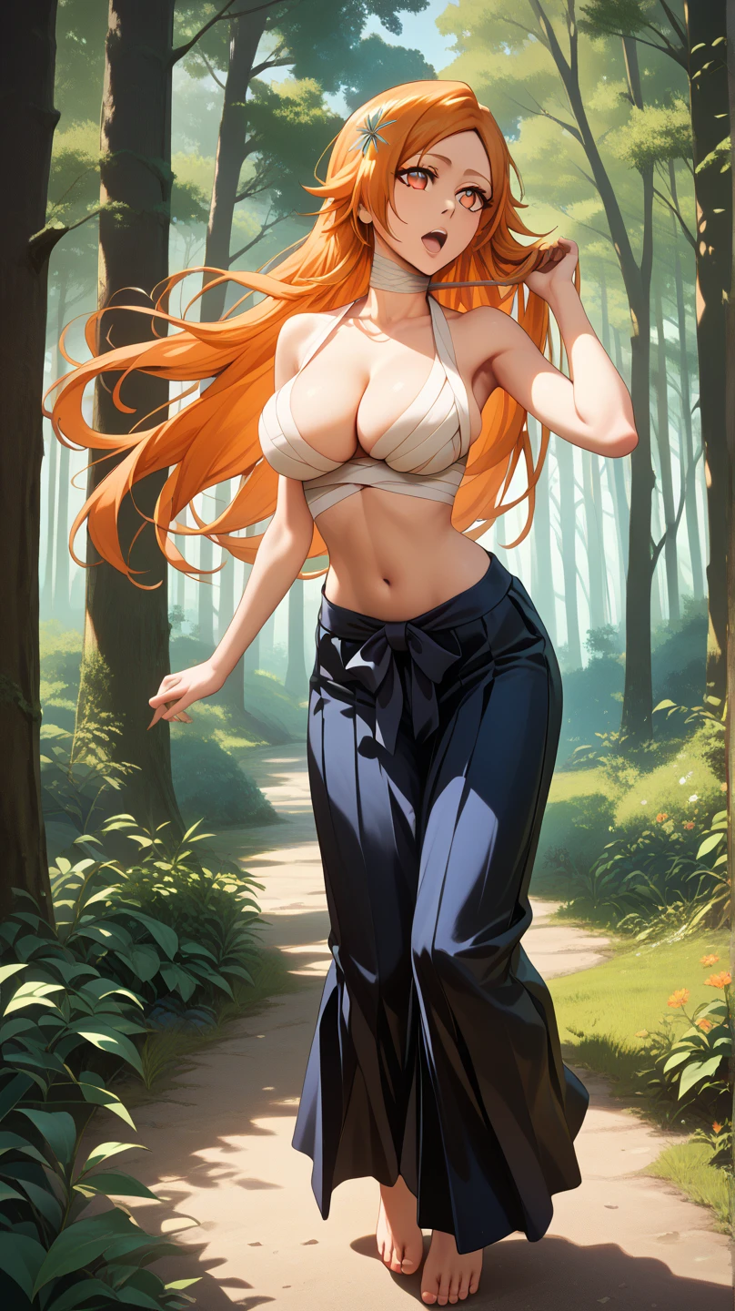 Processus, cheveux orange, grosse poitrine, cheveux longs, cheveux vivants, , seul,, Muscular girl, Grande femelle, sourire, corps entier, pantalon, Ouest, Berserker, guerrier, revealing clothes, amazone, tribal clothing,kimono, moine, bear ears,, walking, alone, forest, full body, flip flops
