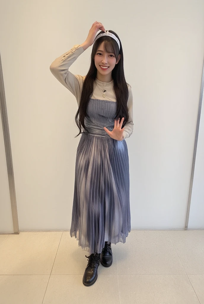 (8k、RAW Photos、highest quality、masterpiece:1.2)、(Realistic、Realistic)、1 girl、((Knitted dress、Breast enlargement、Off the shoulder、boots、Large Breasts、smile、Medium Hair、View from the front、stage、Spotlight、Standing with hands on hips))、Lots of eyelashes、Glowing eyelids、skeletally correct