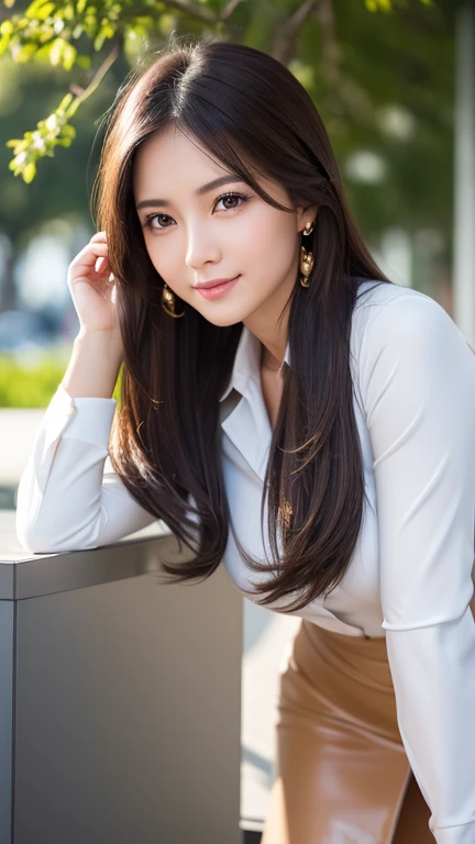 The face of a hostess、The clothing is a high-quality navy blue business suit、Surreal、healthy、Smiling face、Slim and perfect figure、Japanese Beauty、Beautiful Eyes、Perfect Face、Beautiful Skin、From the side、Background is an office on a high floor、By the window