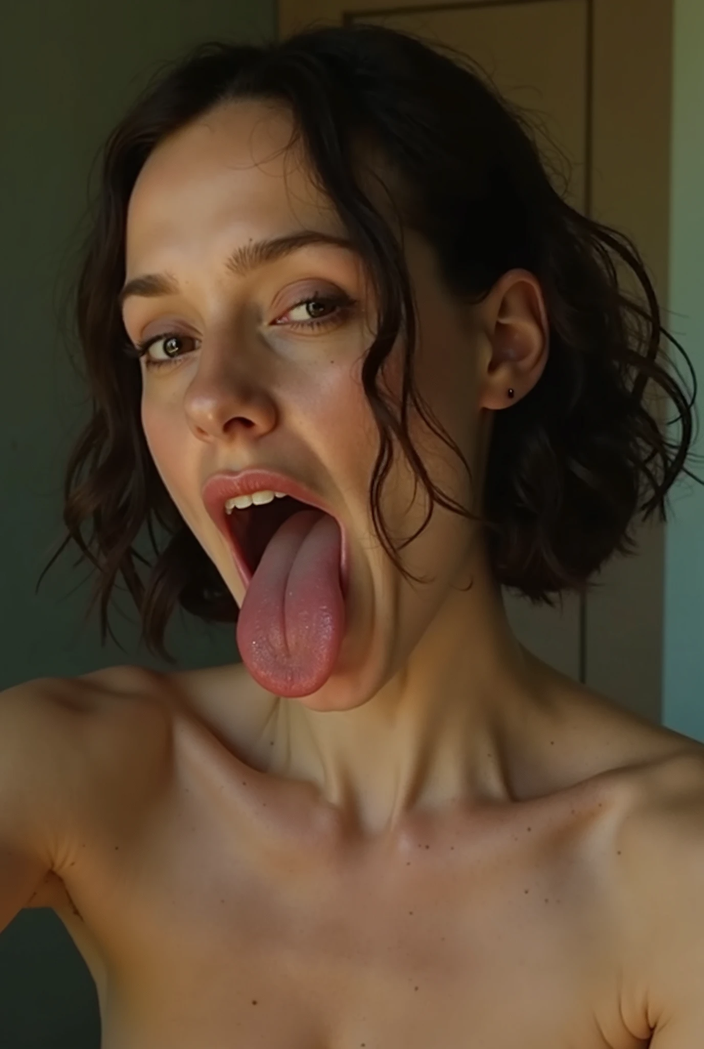 Maghla, une femme, veste, jouer à des jeux sur son ordinateur, regarder la caméra condom,choker,leash , big breast, sexslave,cumdumpster,gappingholes,leaking cum,slut pleasure face blush,wet pussy, female face, ahegao face,stick out tongue, leaking saliva, sucking enormous cock, choking, blush, deepthroat, extr large cock