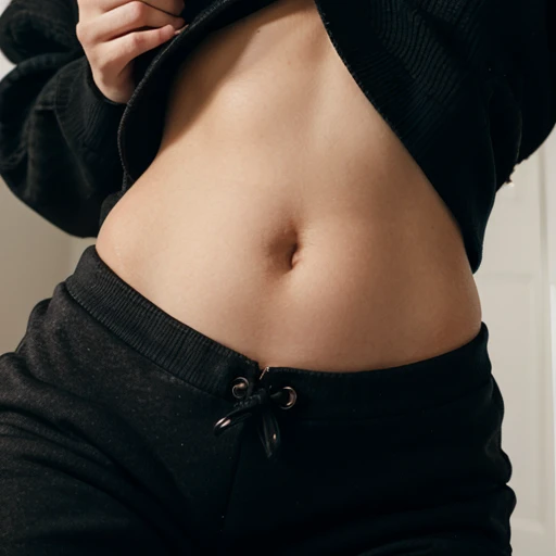 uma mulher linda de Grey Shirt e shorts pretos posando para uma foto, West Shot, Wearing a crop top, Narrow waist, Exposed belly, Half body shot close up, Wearing a torn cut-out T-shirt, Grey Shirt, Wearing crop tops sexy, Narrow waist, Cut shirt and strong abs, Dark gray, Wearing crop tops, Wearing crop tops, photo shootrRealist, photo shoot, masterpiece, Realist, realism, rendering, High Contrast, Digital Art, fotográficoRealist, Artstation 8k HD Trends, High resolution, be familiar with, Realistic, be familiar with, Skin Texture, hiperbe familiar with, Textura Realist da pele, Better Quality, 超High resolution, (photo shootrRealist: 1.4), High resolution, be familiar with, photo shoot crua, Sharp resolution, Nikon D850 Video, photo shoot de stock 4, Kodak Portra 400 Camera F1 Lens.6, textura hiper Realist, LightingDramatic, Artstation Cinestill 800 の非Realisticなトレンド, ..born. director: Lee Jeffries.(smile、cute、smile:1.2),Japanese women、(munechira:1.2)、(Trying to take off clothes:1.3)