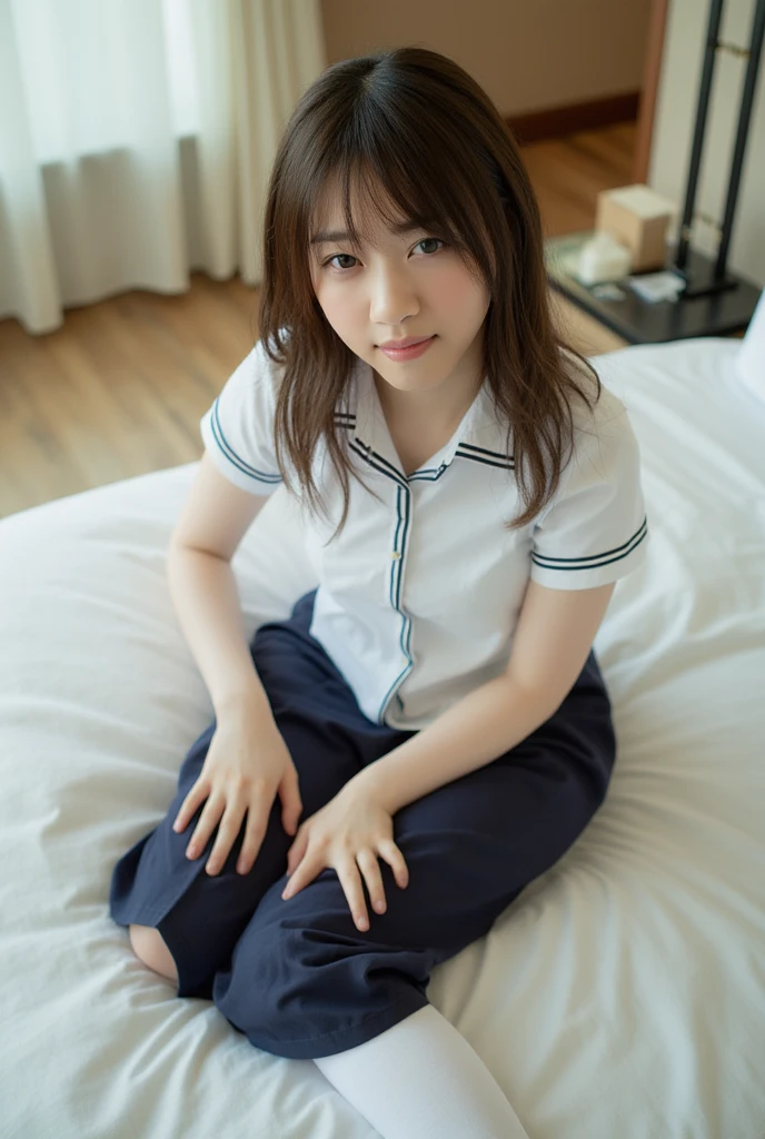 (Realistic、Like a photograph、Live Action、8K, Realistic, RAW Photos, Best image quality: 1.4), Single-lens reflex camera、RAW Photos, Highest quality, Realistic, 非常に詳細な CG Unity 8K 壁紙, Written boundary depth, Cinematic Light, Lens flare, Ray Tracing, Realistic background、Highest quality、8K.Bedroom、Young and beautiful girl、Show me your forehead、Show your forehead、Top view、Very large breasts、Very detailed and intricately designed underwear、Selfie、Selfie