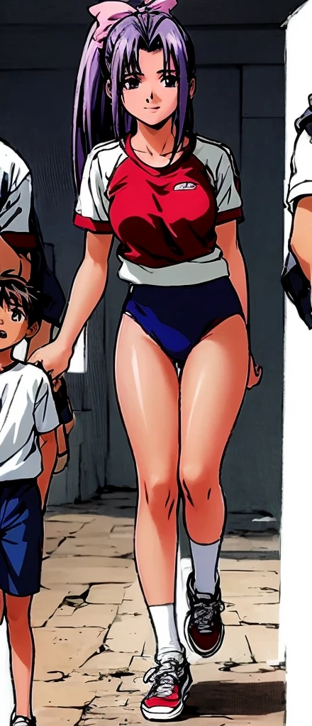 Momoko Koigakubo, a tall girl with beautiful legs, is standing there smiling in her white gym clothes and light navy blue bloomers that look like panties.。In front of Momoko, standing next to her is a boy in his first year of elementary school wearing a tracksuit with a big smile on his face, who is being held by Momoko Koigakubo.。