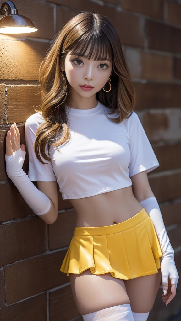 Highest quality, Masterpiece, high resolution, 8k, (reality的な: 1.4), Ultra high resolution, 1 woman, Extremely detailed, 超reality的な, Highly detailed CG illustrations., official art, Cinema-grade lighting, reality, beautiful girl, perfect figure, perfect figure, Panorama, perfect body, (It starts with: 1.3), sexy legs, with confidence, beautiful sexy, gray short sleeve, Open the abdomen., Super black mini jeans shorts, The body is S-shaped., Waist up, assume, pause をとる, different perspective