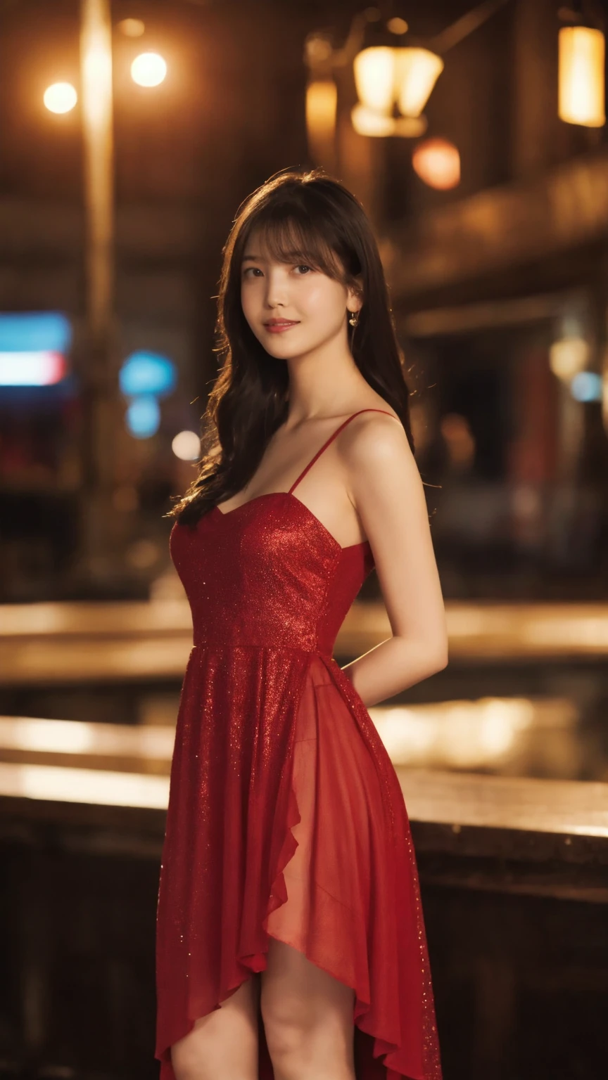 (On a table, Best quality, realistically, ultra - detailed, meticuloso, A high resolution, 8k wallpaper), Close-up portrait of a beautiful woman, Chariada, Smiling, light brown messy hair, Perfect dynamic composition, 美丽meticuloso的眼睛, Just like the cover of a fashion magazine, On campus