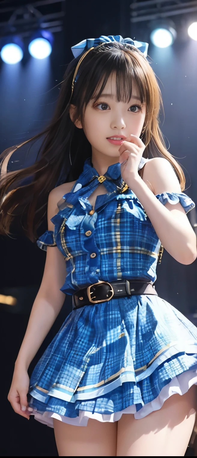 Pure Idol Girl 、A pure girl's face、 hypo、、fluorescent blue and gold checkered tight mini dress、、Candy Belt、