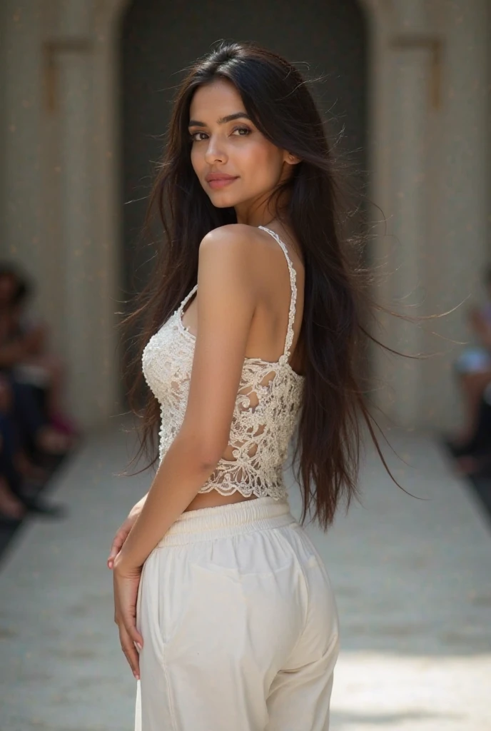 28 years old Italian model, black hairs, wearing dress, iper definizione, ultra realismo.